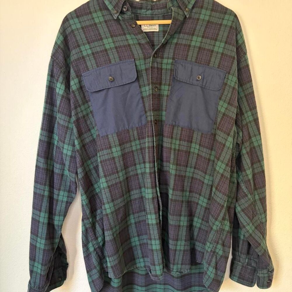 Vintage Gorpcore L.L.Bean Green and Navy Plaid Flannel